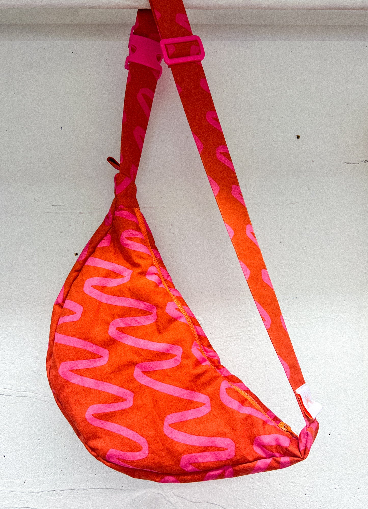 Sac halfmoon - Pink Lines