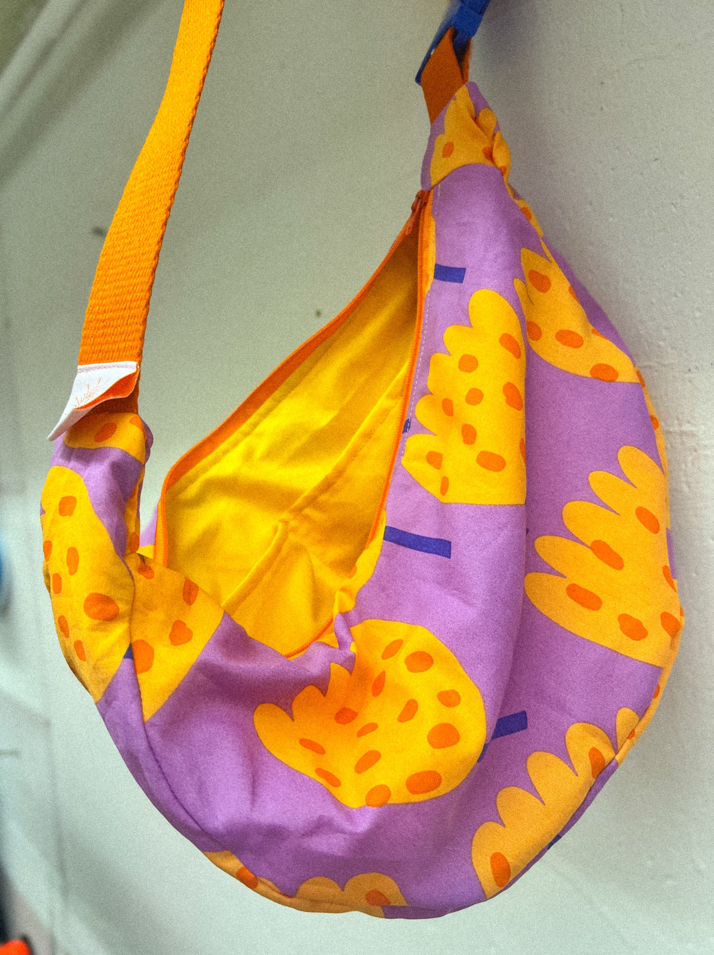 Sac halfmoon - Tulipes - LunaticShop