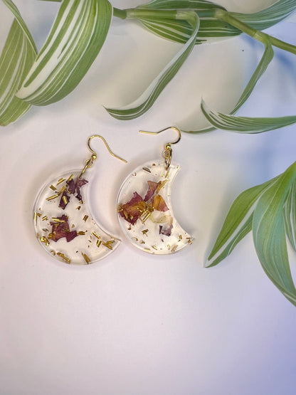 Boucles d’oreilles Lune, feuilles d’orties, rose et feuille d’or