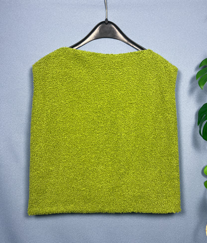 Reversible sleeveless vest - black lines