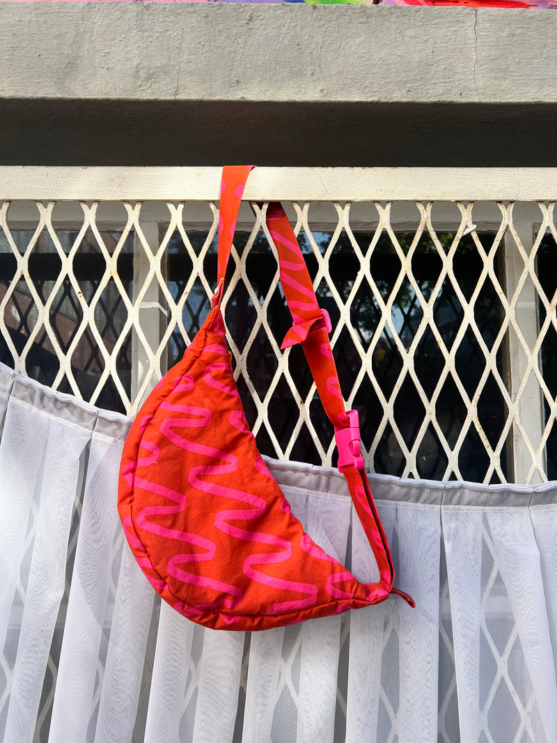 Sac halfmoon - Pink Lines