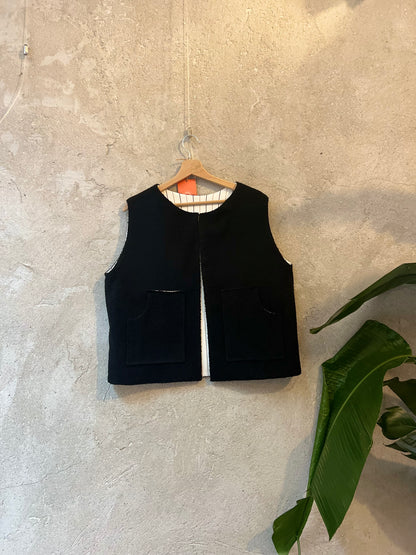 Gilet sans manches réversible - lignes noirs - LunaticShop