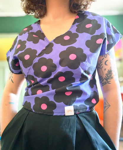 Top pop - purple flower - M/L