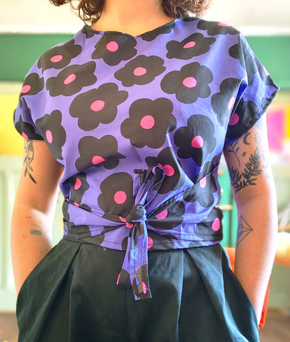 Top pop - purple flower - M/L